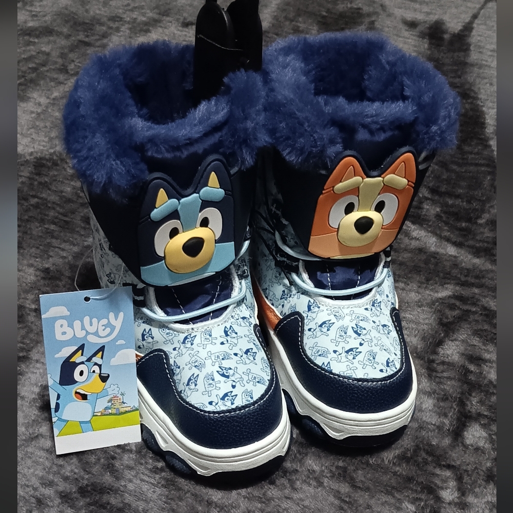 NWT Bluey & Bingo Disney Snow/Winter Boots Faux Fur Trim Kids Size: 8